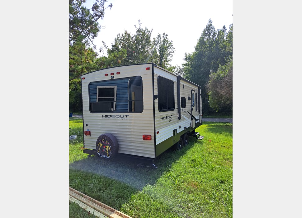 Travel Trailer rentals in Elora