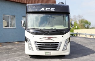 2022 ACE 27 FT Easy to Drive Class A! Sleeps 6-8