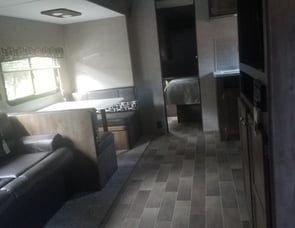 Dutchmen RV Coleman Lantern Series 285BH