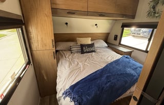 Texas House on Wheels | Fully - Loaded Camper