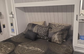 Adventurous 2023 Keystone Hideout: Sleeps 8