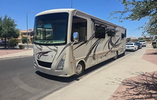 2 Baths, Washer/Dryer, 2 A/Cs, King Bed, Sleeps 6