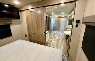 Grand Design Imagine 2600RB (BRFL 1447)