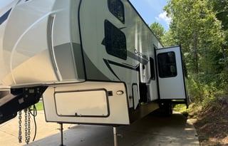 2025 Coachmen RV Chaparral 375BAF