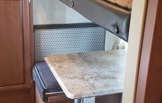 Salem Family Bunkhouse - "RUSSELL"