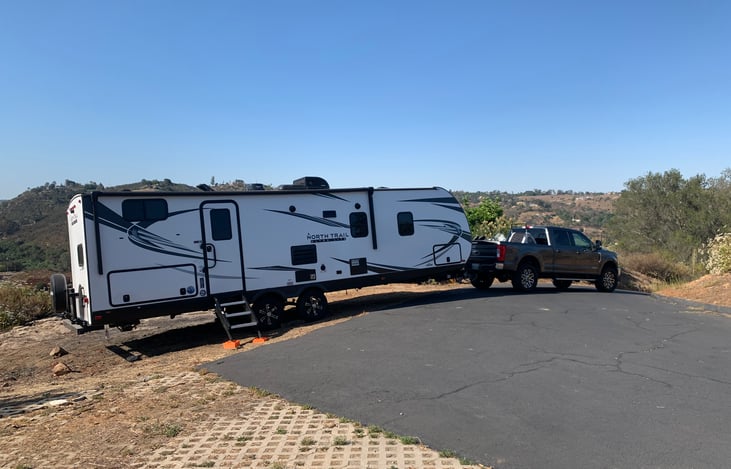 All hitched up and ready to go!