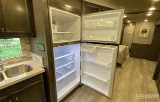 Best Class A Gas Luxury Motorhome-Family Vacation