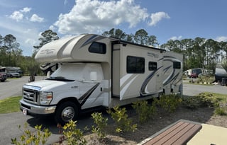 Adventure Awaits with Our 2017 Thor Freedom Elite