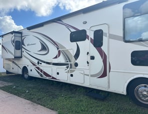 Thor Motor Coach Hurricane M-35C