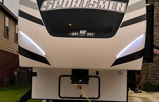 2022 KZ Sportsmen 292BHK