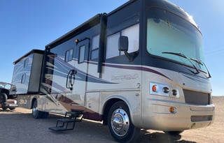 Forest River Georgetown 350TS Bunkhouse