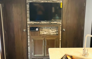 2019 Forest River RV Cherokee Alpha Wolf 26DBH-L