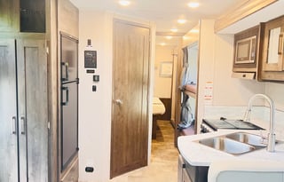 2022 Coachmen RV Pursuit 31BH