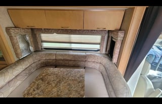 2008 Sprinter Dutchmen Dorado RV