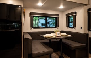 Brand NEW 2026 Luxury Camper Near Disney World!