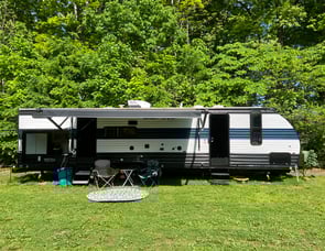 Forest River RV Cherokee Grey Wolf 29TE