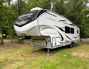 Keystone RV Cougar Half-Ton 32BHS
