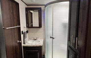 Gumpa's Getaway - Fully stocked and pet friendly!