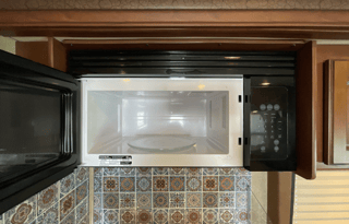 Ultimate home on wheels!-2013 Jayco Greyhawk 29KS