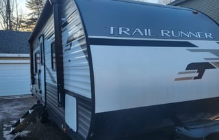 2022 Trail Runner - Includes All the Necessities!