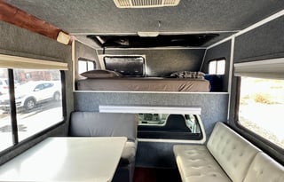 Four Winds 23P - Rare F-Series RV, All Essentials!