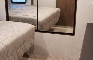 2019 Keystone RV Cougar Half-Ton Series 32RLI