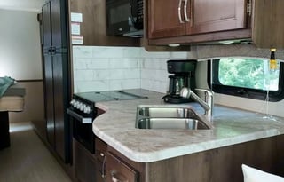 Fully Stocked 2020 Entegra RV – Dog Friendly