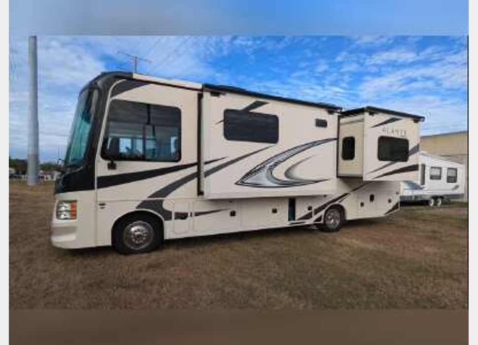 Class A Motor Home rentals in Gulf Breeze