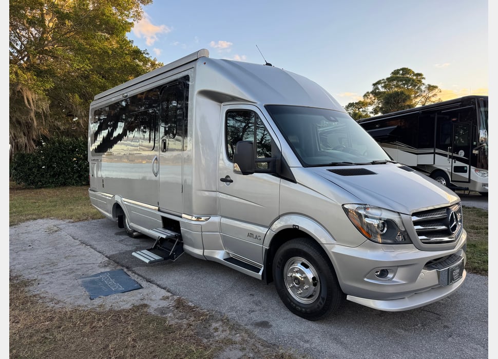 Class B Camping Van rentals in Loxahatchee