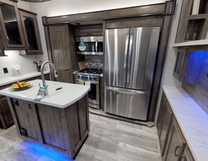 Forest River RV Sandpiper 379FLOK