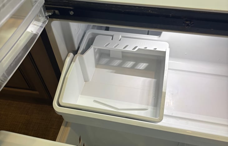 Freezer with icemaker