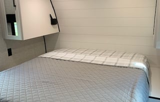 Steelhorse Rental - stocked 2025 bunkhouse