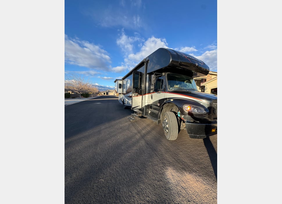 Class C Motor Home rentals in Washington