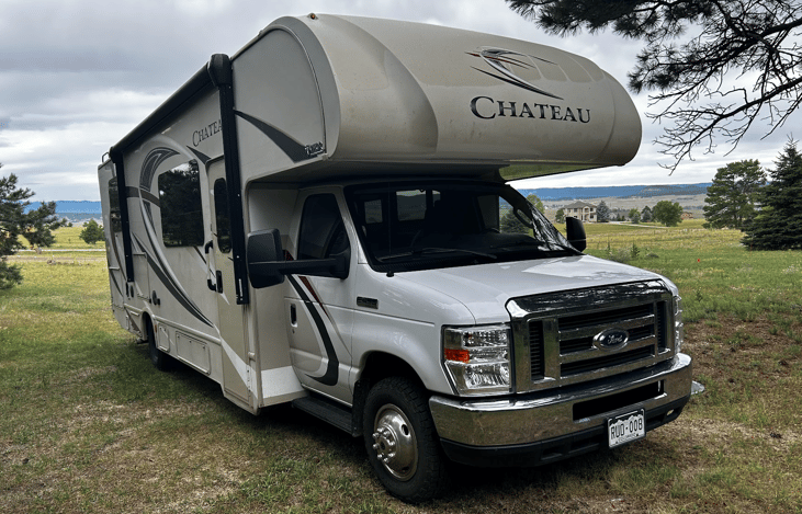 Thor drives similarly to a box truck used for moving- built on the same type of frame.