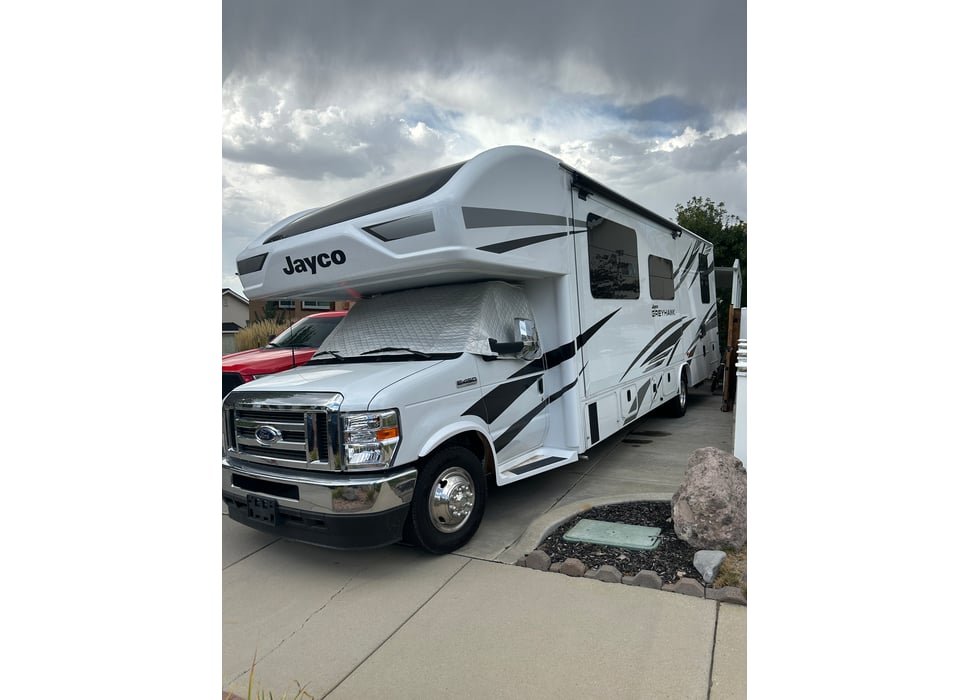 Class C Motor Home rentals in Salina