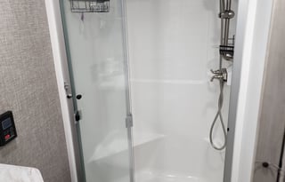 2024 Fuzion 430 Toy Hauler with Gooseneck Hitch