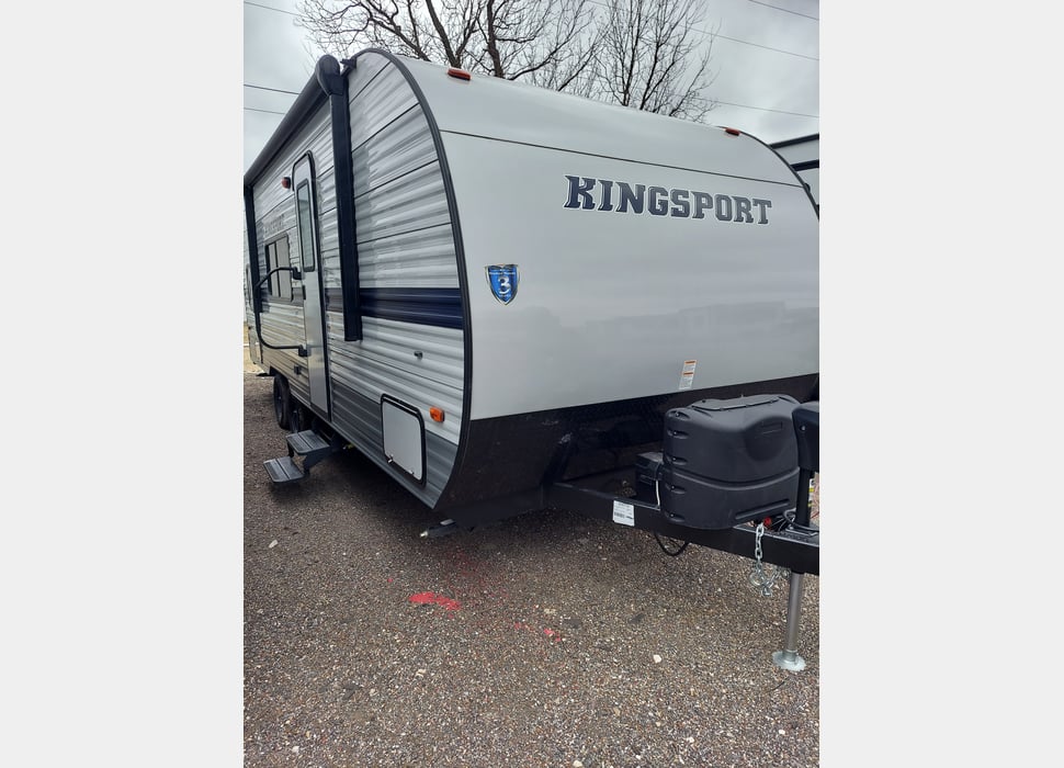 Travel Trailer rentals in Oak Point