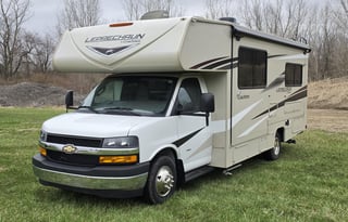 Fireside RV 2023 Coachman Leprechaun 230FS LMI1769