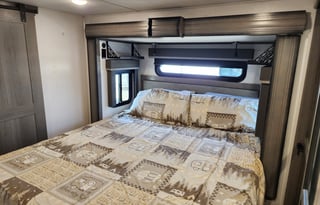 2022 Keystone RV Montana 3763BP
