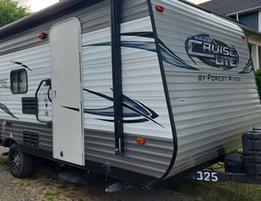 Forest River RV Salem Cruise Lite 1968H