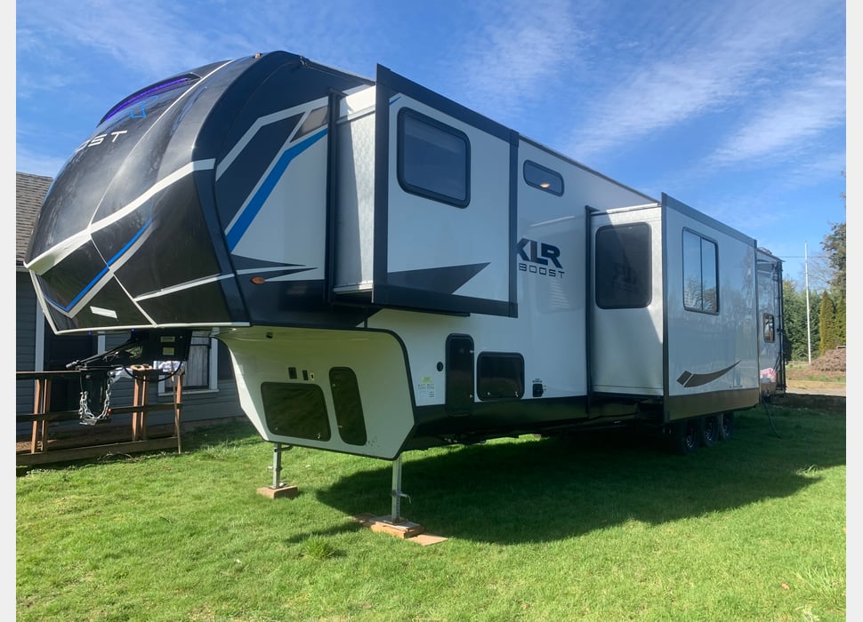 Fifth Wheel rentals in Sublimity