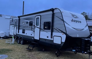 M&M’s Family Camper **Pet Friendly!