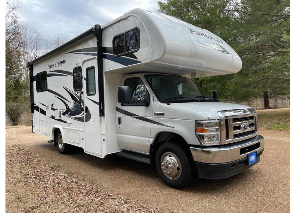 Class C Motor Home rentals in Hendersonville