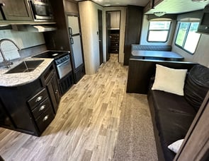 Heartland Sundance Ultra Lite 291 QB