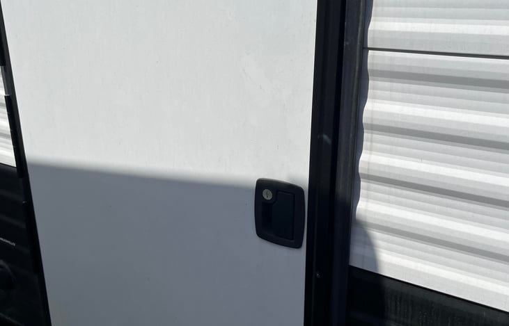 Lots of storage space (under the full-size bed, under the dining benches, and under the bunk bed)