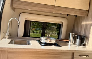 2024 Jayco Swift 20D (Sleeps 4!)