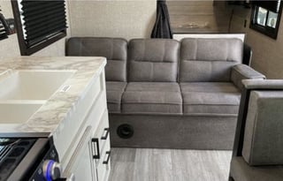 2022 Jayco Jay Flight 28BHOK