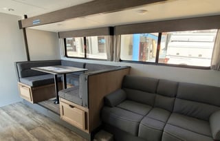 2024 Grey Wolf 29QB (2527) Winter Haven