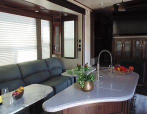 Heartland Cyclone 4250