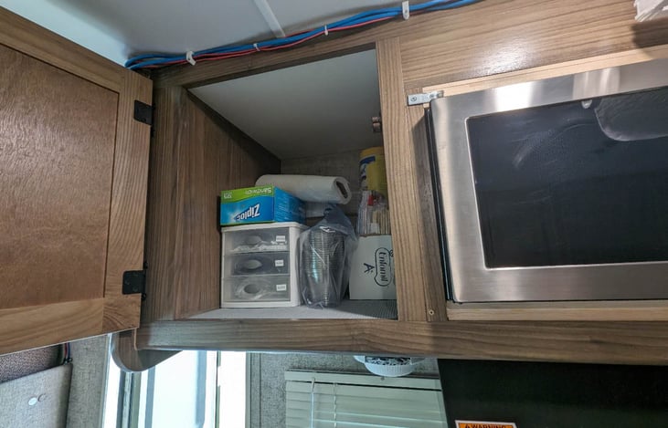 basic silverware provided.